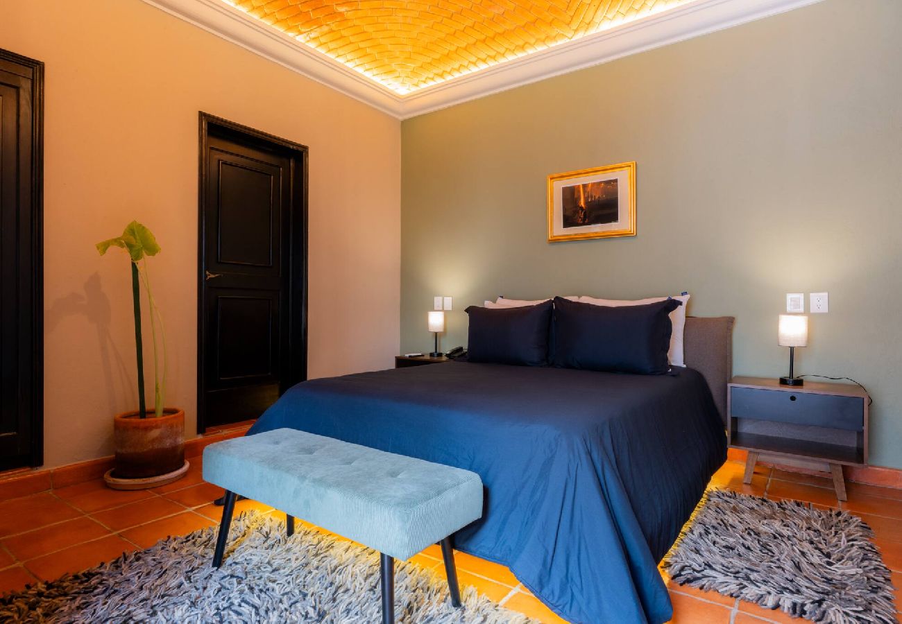 Apartment in San Miguel de Allende - ROOM 1999